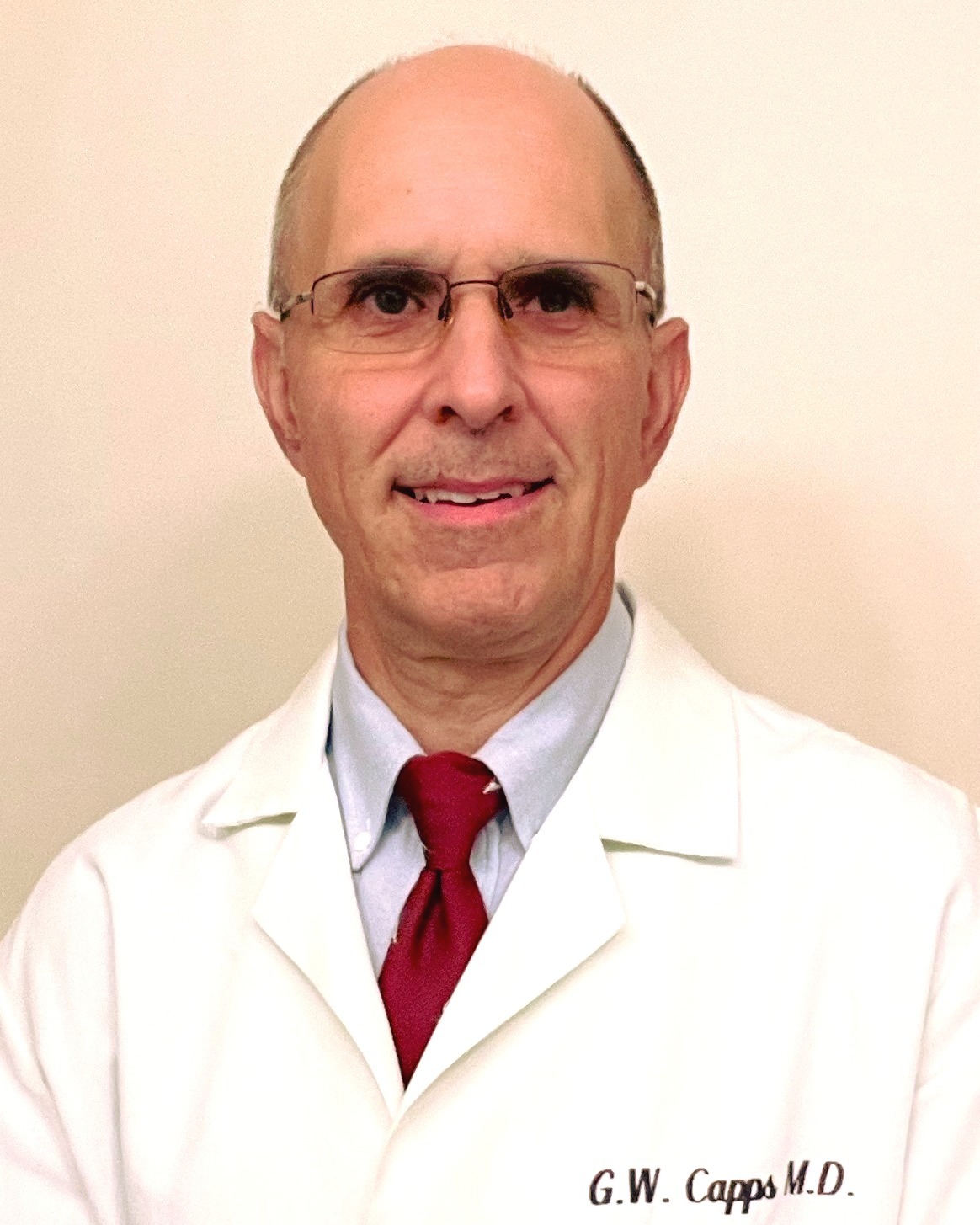 Dr Capps headshot